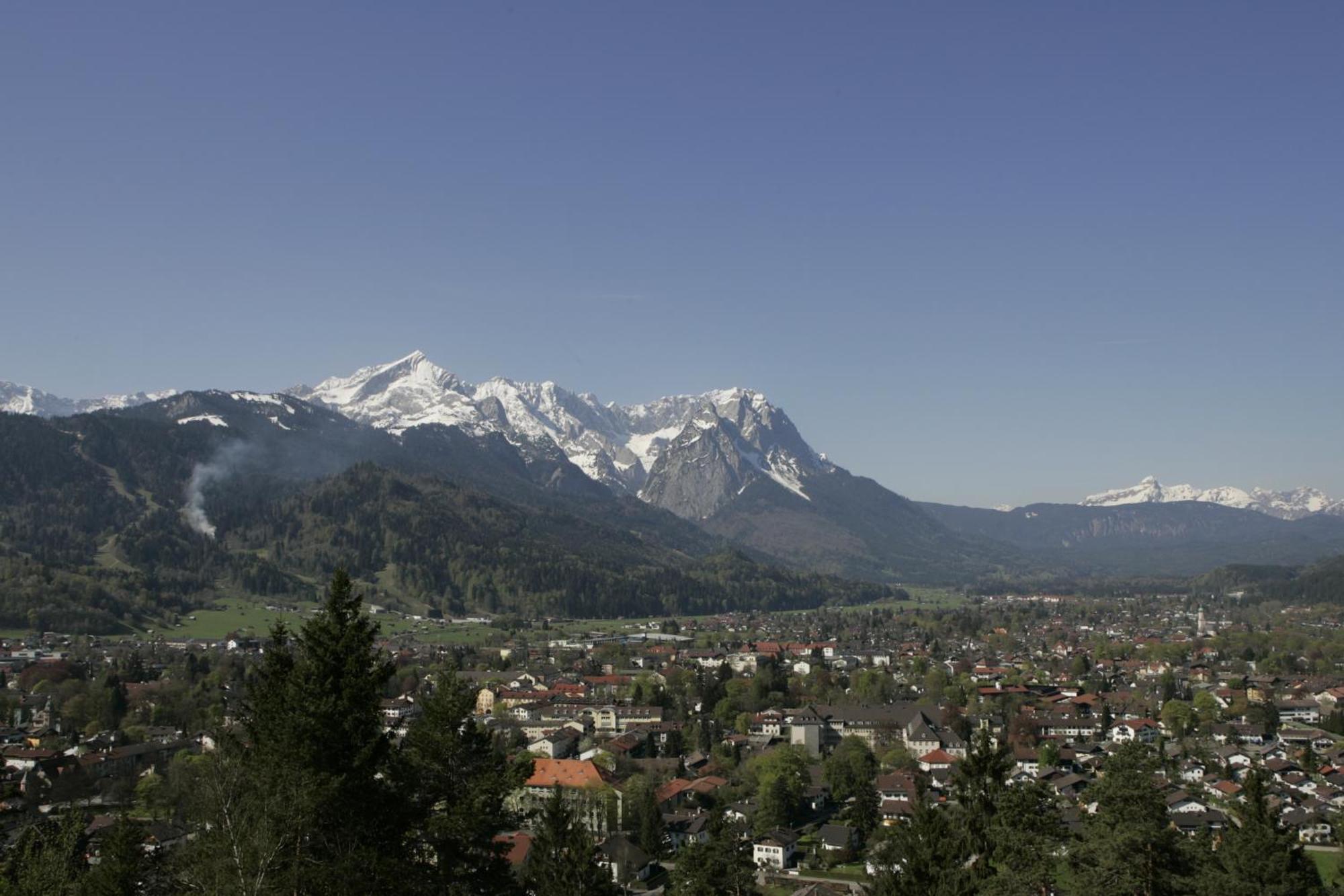 Landhotel Panorama Garmisch-Partenkirchen Exterior foto